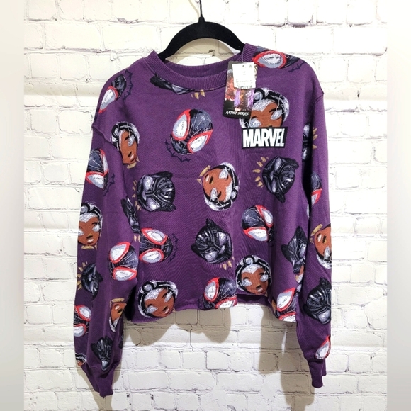 Marvel Artist Series Size XS NWT Graphic Sweatshirt - Picture 1 of 5